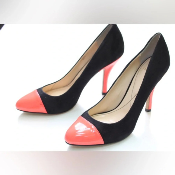 Isola pumps - Picture 9 of 12